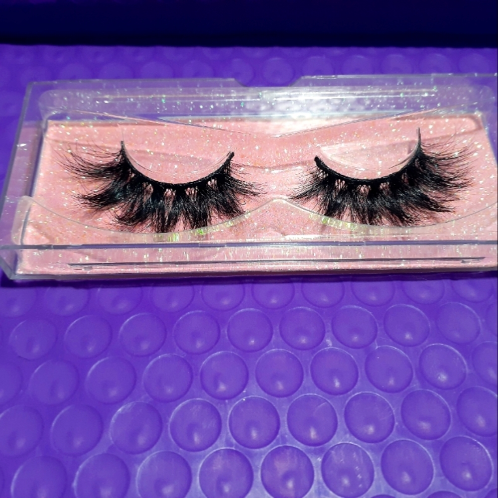 Lashes